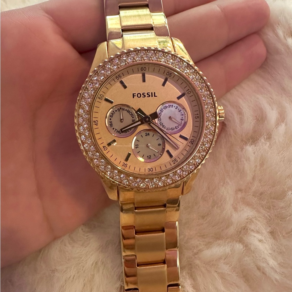 Fossil Stella Watch ES3003 Day Date 24H Pearl Look Dial 38mm Case Quartz Analog - Picture 2 of 5